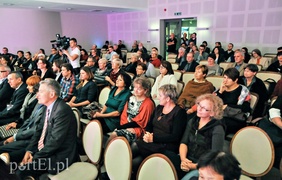 Zachód podziwia, wschód kocha i nienawidzi