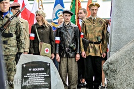 Gdy ludzie zapomną, kamienie wołać będą...