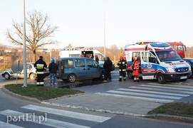 Zderzenie na skrzyżowaniu Łęczycka-Grottgera-Rawska
