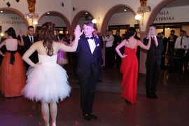 Poloneza czas zacząć, czyli studniówka w ZSTI