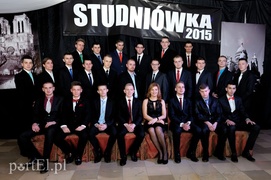 \"Mechanik\" bawił się w paryskim stylu