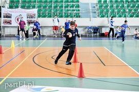 Dzieci zabijają nudę na sportowo