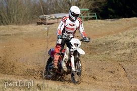 Błoto po kolana, piasek w zębach i adrenalina, która dodaje skrzydeł