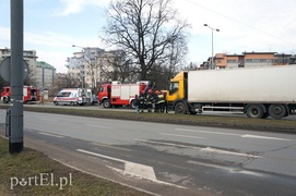 Wypadek na Grunwaldzkiej: dwie osoby w szpitalu