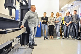 Niech się mury pną do góry, czyli jak młodzież mieszała w betonie