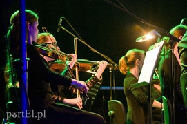 Muzyczna podróż z Marcinem Wyrostkiem