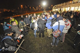 W błocie i w ciemnościach walczyli ze słabościami