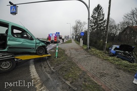 Zderzenie na skrzyżowaniu w Kazimierzowie