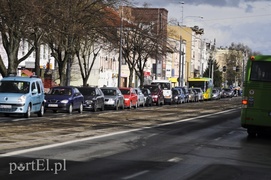 Potrącenie pieszej przy hali Elzam