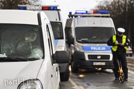 Potrącenie pieszej przy hali Elzam