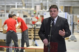 Rodzina Wójcików otworzyła kolejną fabrykę mebli