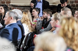 Nie będziemy padać na kolana, będziemy współpracować