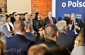 Nie będziemy padać na kolana, będziemy współpracować