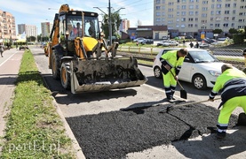 Łatają Dąbka, w kolejce czekają następne ulice