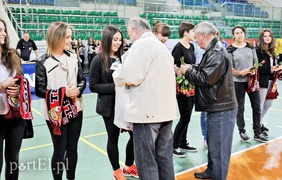 Start przedłużył nadzieję na medal! (piłka ręczna)