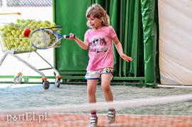 Turniejowe zmagania młodych tenisistów (tenis)