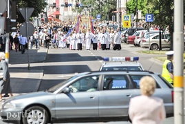 Wierni wyszli na ulice