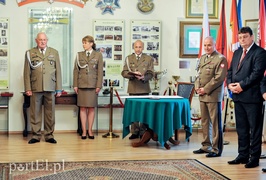 Dla żołnierza sztandar to wielki honor