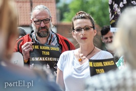 Protest w obronie ofiar gwałtów
