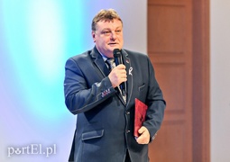 Oby nowych koleżanek było jak najmniej