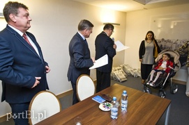 Rotarianie z pomocą małej Angelice