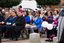 Charyzma i energia na scenie
