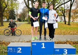 Świętuj i biegnij do mety