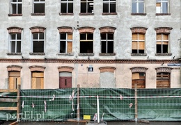 Znika kolejna kamienica