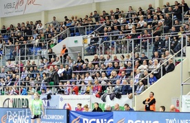 Start liderem po pierwszej rundzie!