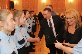 Ślubowanie klas mundurowych w „ekonomiku”