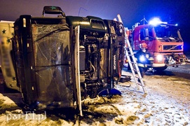Ciężarówka na  boku, kierowca pijany (aktualizacja)