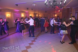 Polonez zatańczony trójkami