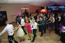 Studniówka w starym stylu