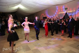 Studniówka w starym stylu