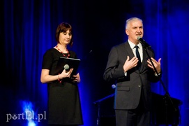 Sztuka słowa przez duże S