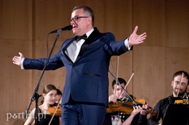 Artur Andrus rozbawił Elbląg do łez