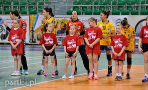Challenge Cup: jednobramkowa zaliczka Hiszpanek (piłka ręczna)