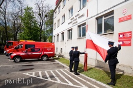 Dla strażaków awanse, dla komendanta emerytura