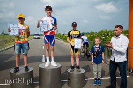 Wielkie ściganie na Modrzewinie