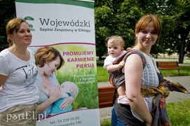 Karmiące cyce wyszły na ulice