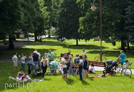 Karmiące cyce wyszły na ulice