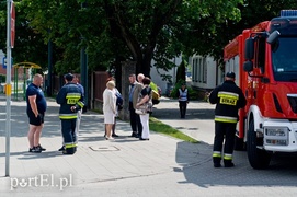 Pirotechnicy sprawdzają sygnały o bombach, urząd gminy ewakuowany