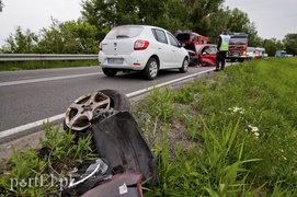 Droga nr 22 była zablokowana. Wypadek w Karczowiskach Górnych