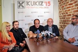 Kukiz idzie w teren