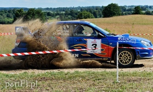 WRC na polu golfowym