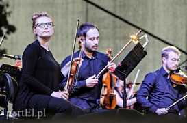 Cygański koncert w deszczu