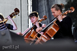 Cygański koncert w deszczu