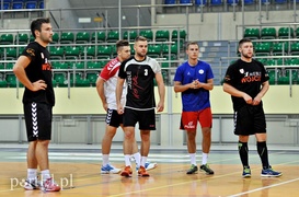 Meblarze wznowili treningi