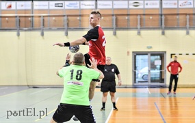 Meblarze pokonali Pomezanię i zagrają w finale (piłka ręczna)