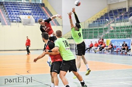 Meblarze pokonali Pomezanię i zagrają w finale (piłka ręczna)